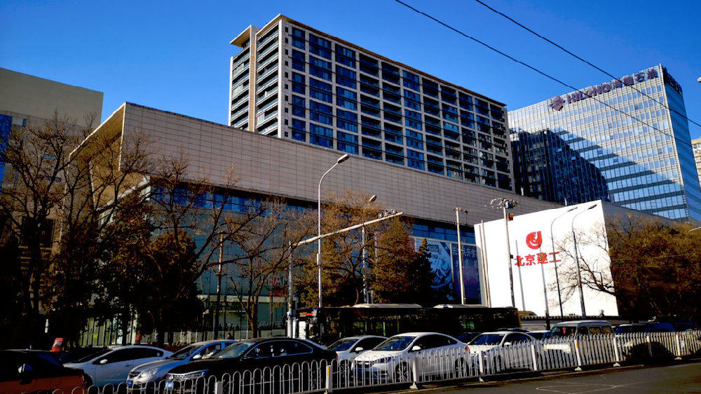 【AG亚娱集团官方】黑晶徐强携VR超级教室荣获央视2016十大创业榜样