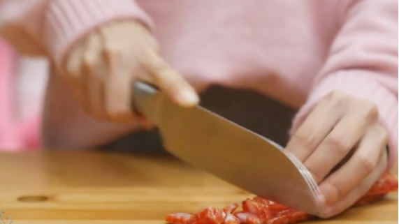 
如今结业后能去电视台做综艺吗？多家卫视在招 但也大纷歧样了|ag亚娱官网