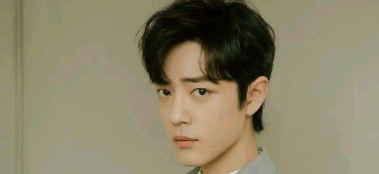 AG亚娱集团官方-
节目组有意为之？肖战在《演员请就位》讲话没声音 粉丝：太气人(图4)