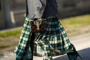 幕布助力优质画面 首选淘宝店《深圳投影幕布》‘ag亚娱官网’(图2) AG亚娱集团