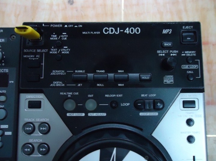 “AG亚娱集团官方”比心是什么意思？笔芯是什么梗？ 比心各种手势图片