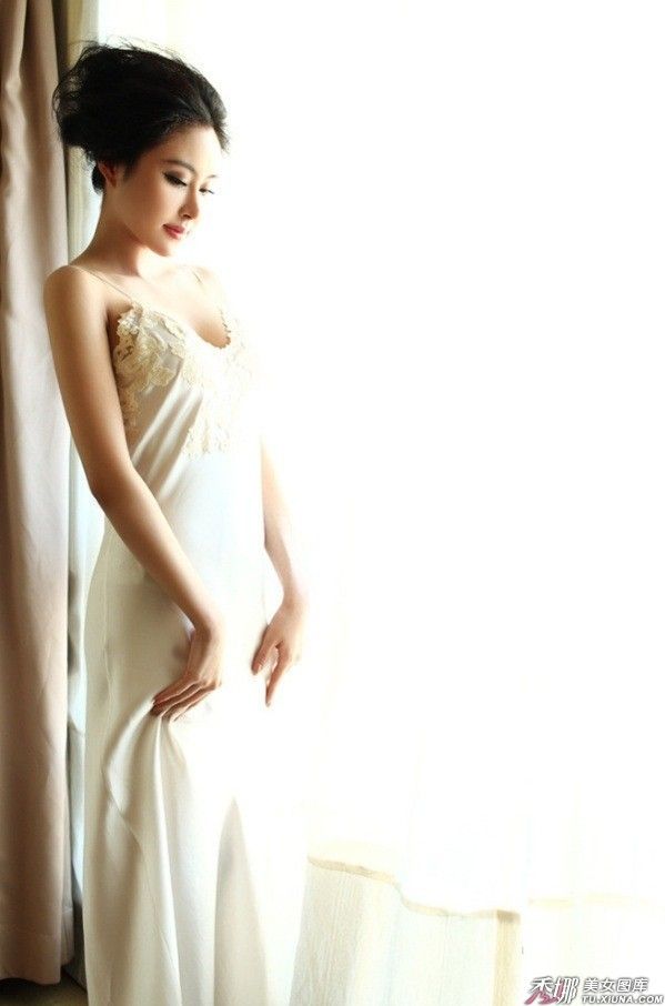 袁立怒怼《演员的诞生》真人秀被撕开怎样一个口子？_ag亚娱官网