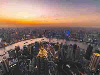 AG亚娱集团|
上海为何又“放下身段”？(图3)