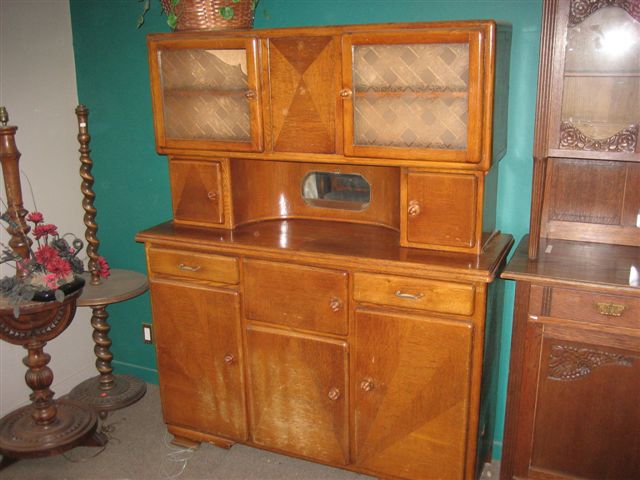 探秘东莞退休信访局长的豪奢生活_ag亚娱官网(图1) AG亚娱集团官方