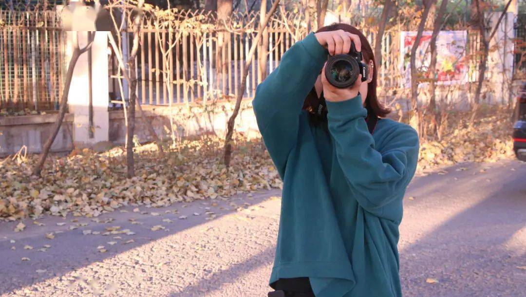 
新媒体中心开展单反相机使用技术培训“AG亚娱集团”(图14)