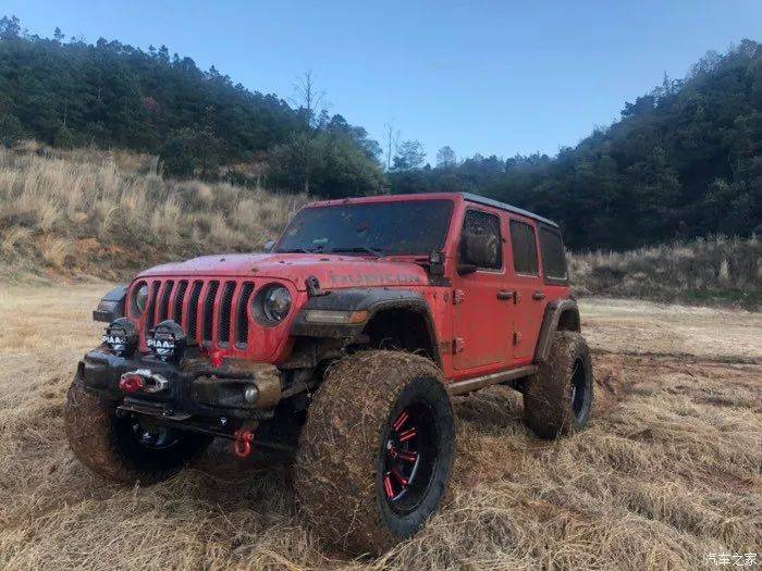 ag亚娱官网：
牧马人越野的篇章 从未被翻阅 也从未随波逐流 (图23)